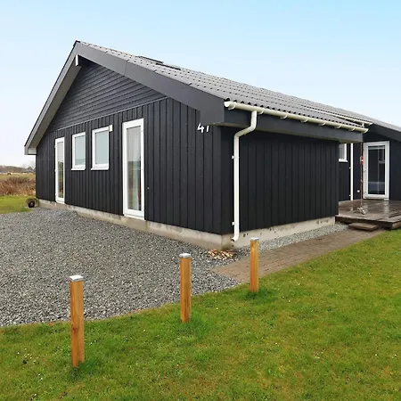 6 Person In Hirtshals-by Traum *